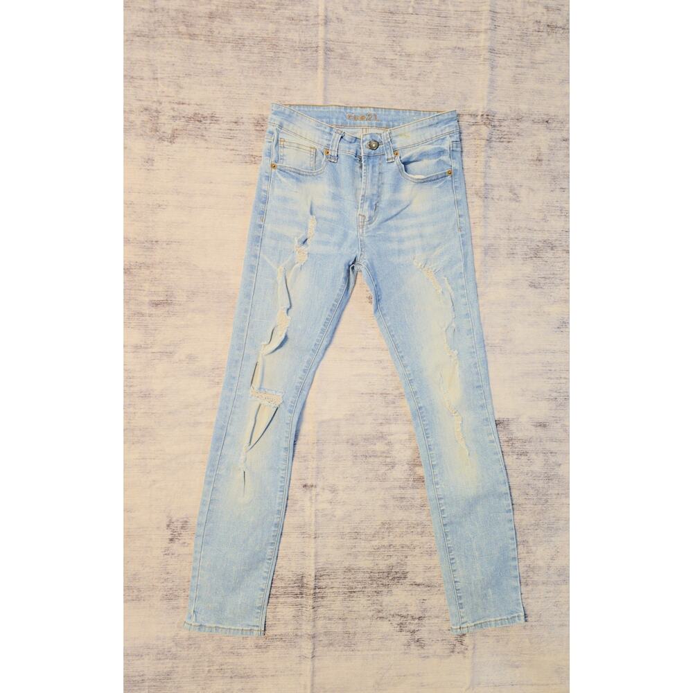 Rue 21 Womens Jeans size 28/32 Supreme Flex B0059